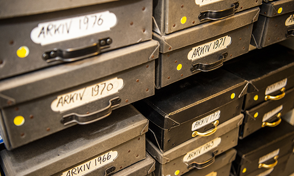Arkivkasser. Foto: Kenneth Jensen, Frederikssund Kommune.